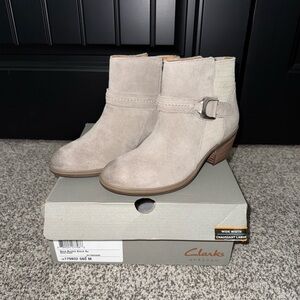Clarks Neva Buckle Booties 8. NEW in box